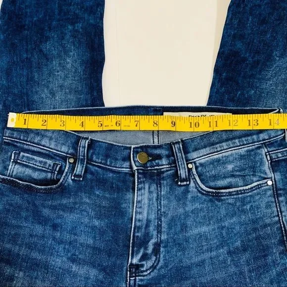 DKNY Jeans Distressed Skinny Jeans Size 6P - Picture 7 of 8